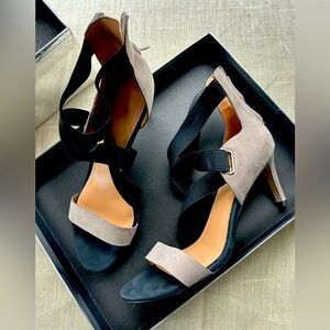 Sigerson Morrison Black & Tan Strappy Heels Sz 8.5 excellent condition